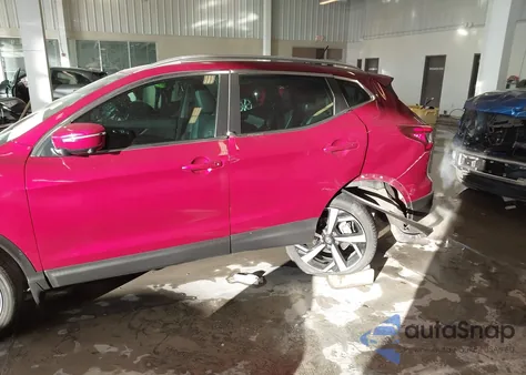 2022 Nissan Rogue Sport Sl Awd Xtronic Cvt z USA, uszkodzony, nr VIN JN1BJ1CW8NW498189